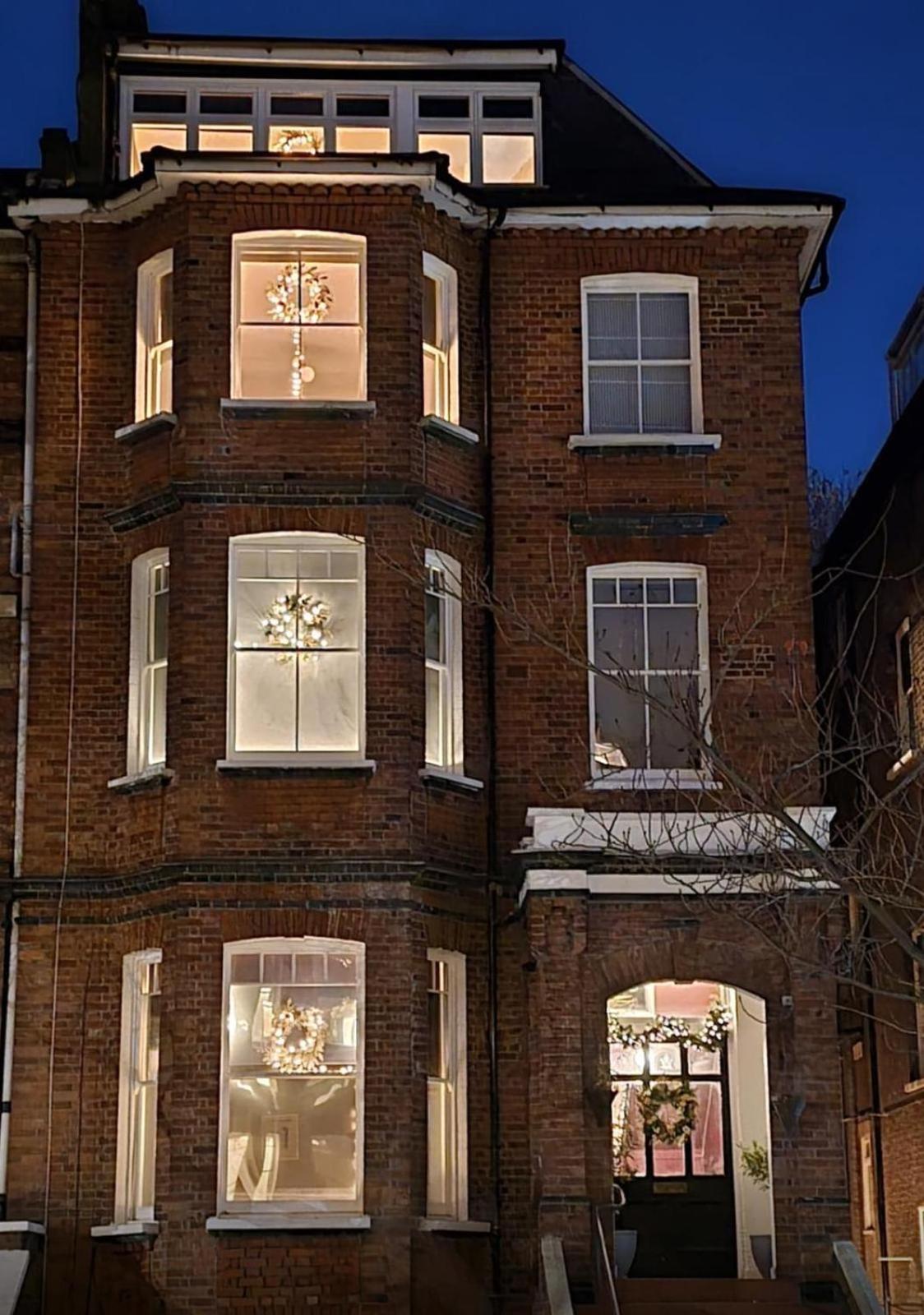 Cozy Near Regent's Park N9 Londra